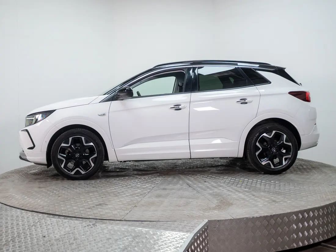 Opel New Grandland Grandland 1.2t Ultimate At año 2024