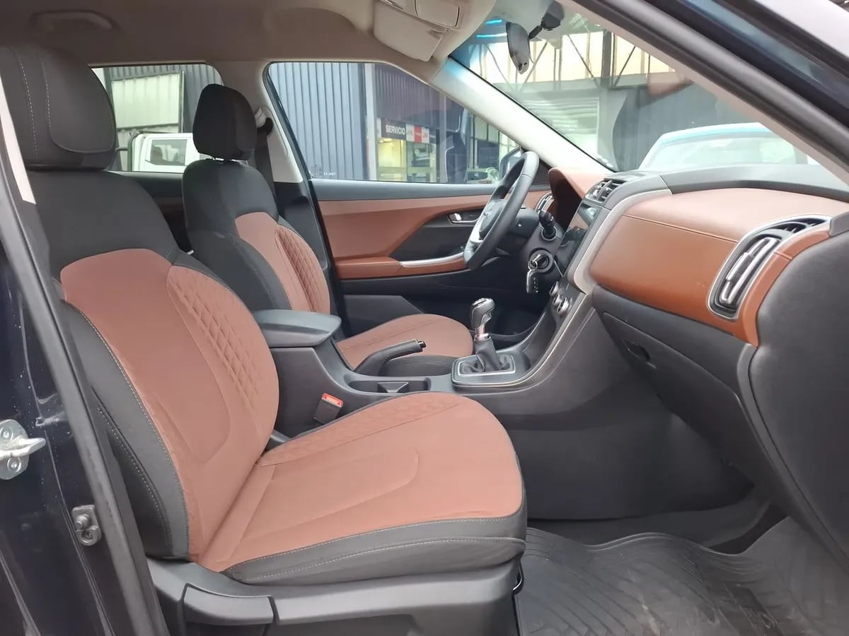 Hyundai Creta Grand 2.0 Plus Su2i 4x2 Mt 5p año 2025