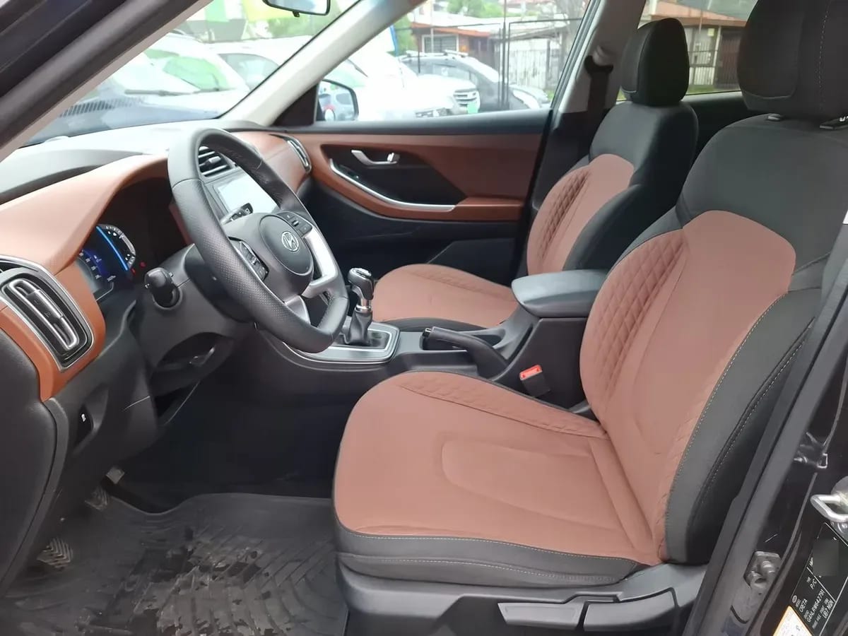 Hyundai Creta Grand 2.0 Plus Su2i 4x2 Mt 5p año 2025