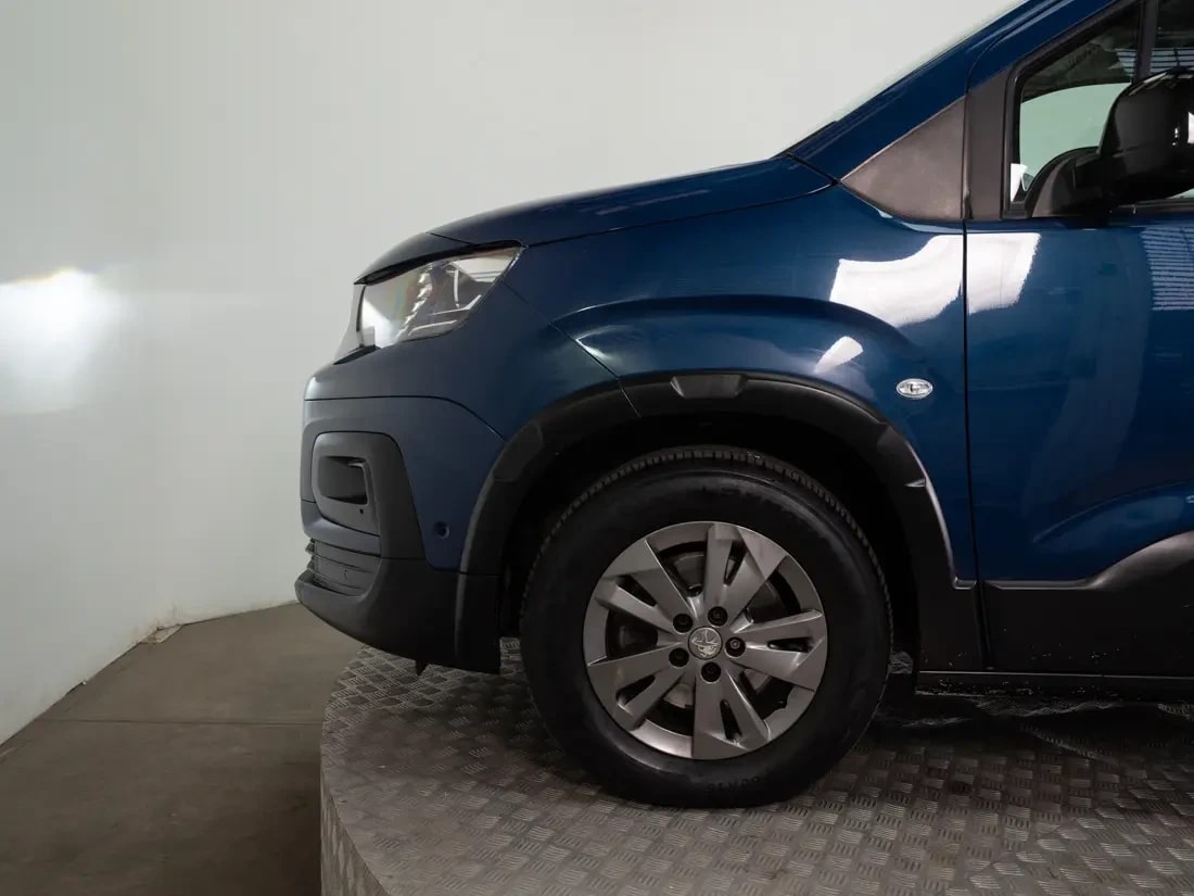 Peugeot Rifter Rifter 1.5 Allure Bluehdi 130 At Diesel año 2022