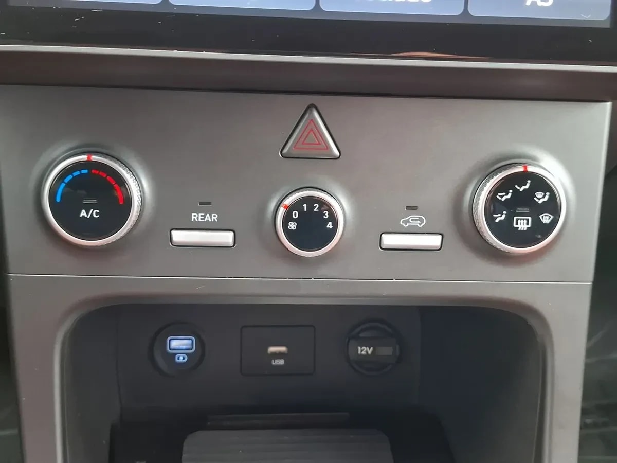 Hyundai Creta Grand 2.0 Plus Su2i 4x2 Mt 5p año 2025