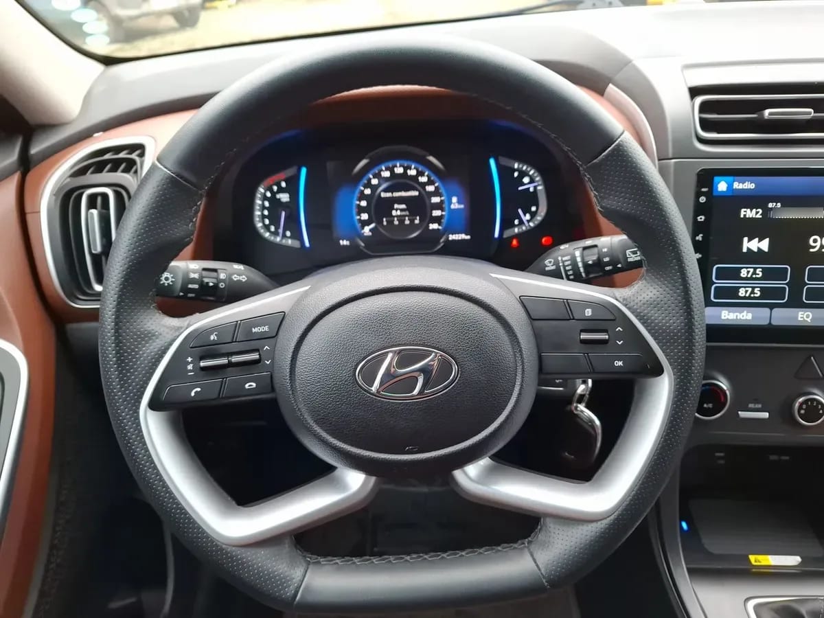 Hyundai Creta Grand 2.0 Plus Su2i 4x2 Mt 5p año 2025