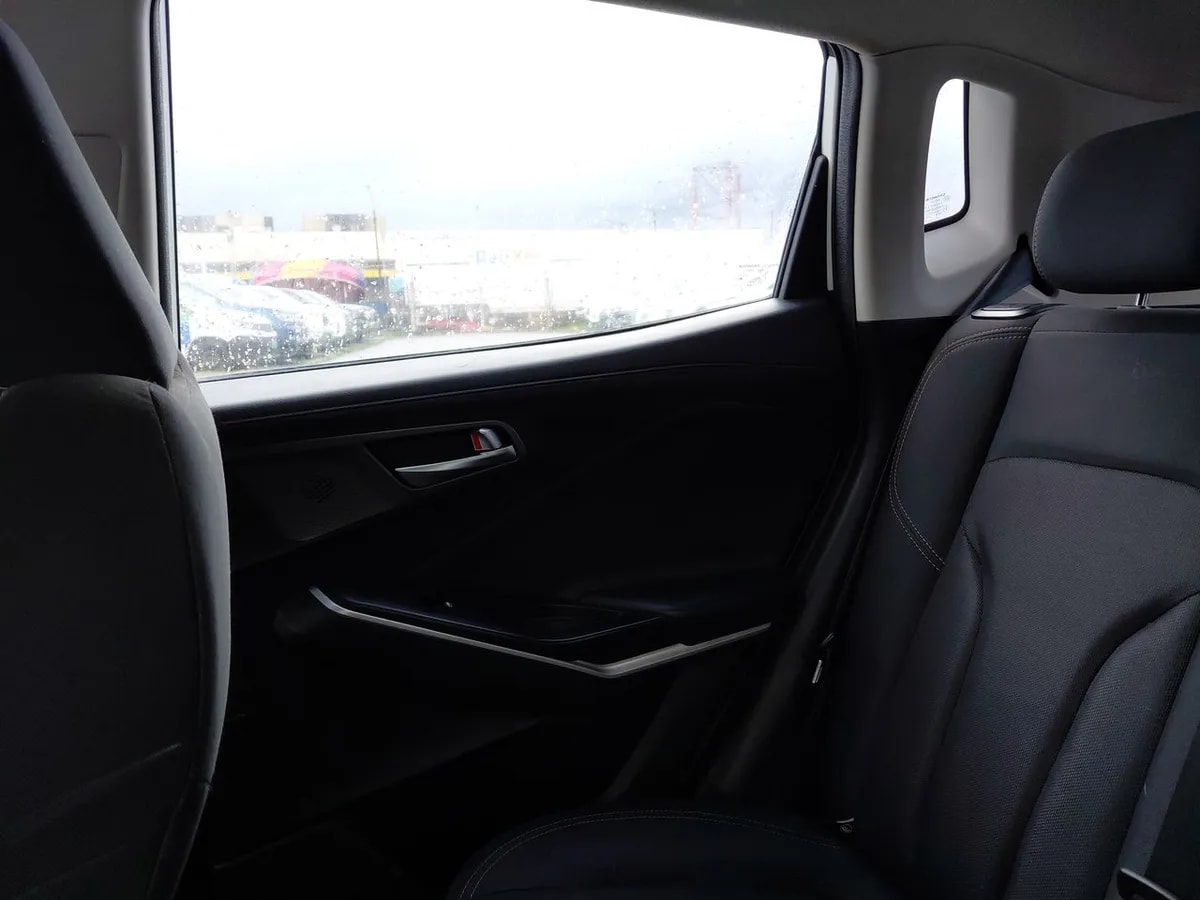 Changan Cs15 1.5 Luxury 4x2 Mt 5p año 2023