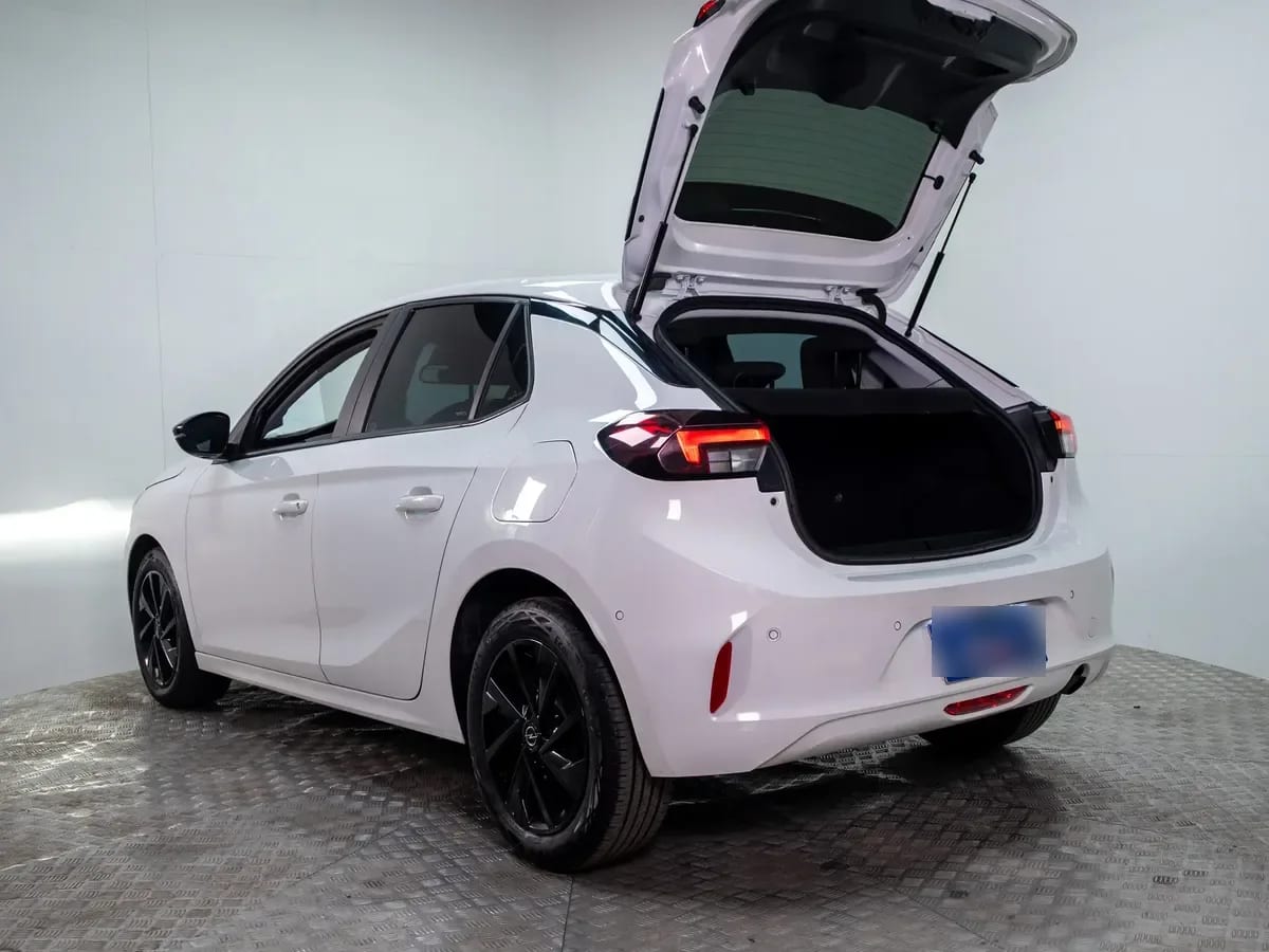 Opel Corsa 1.2 Edition Mt año 2024