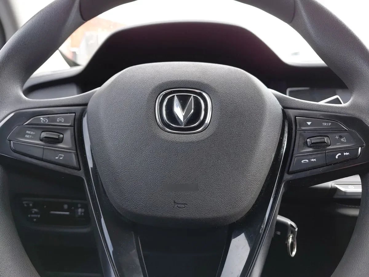 Changan Cs15 1.5 Luxury 4x2 Mt 5p año 2023