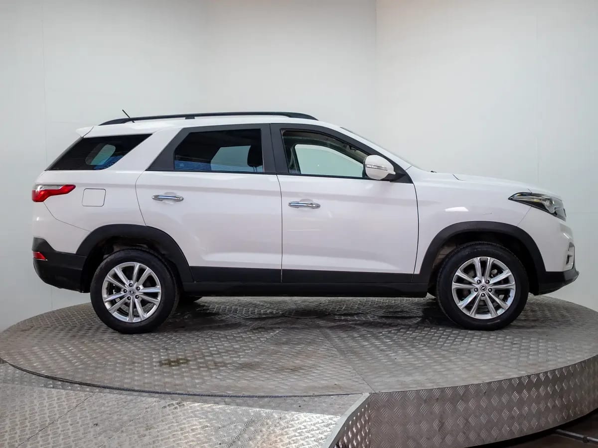 DFSK Suv 560 560 1.8 Comfort Mt año 2023