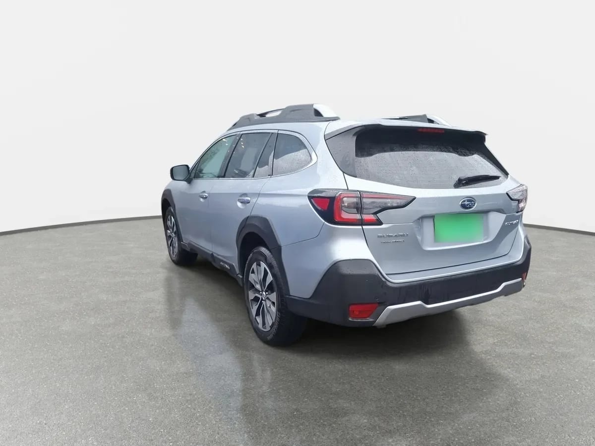 Subaru Outback 2.5i Touring Awd Cvt At 5p año 2025
