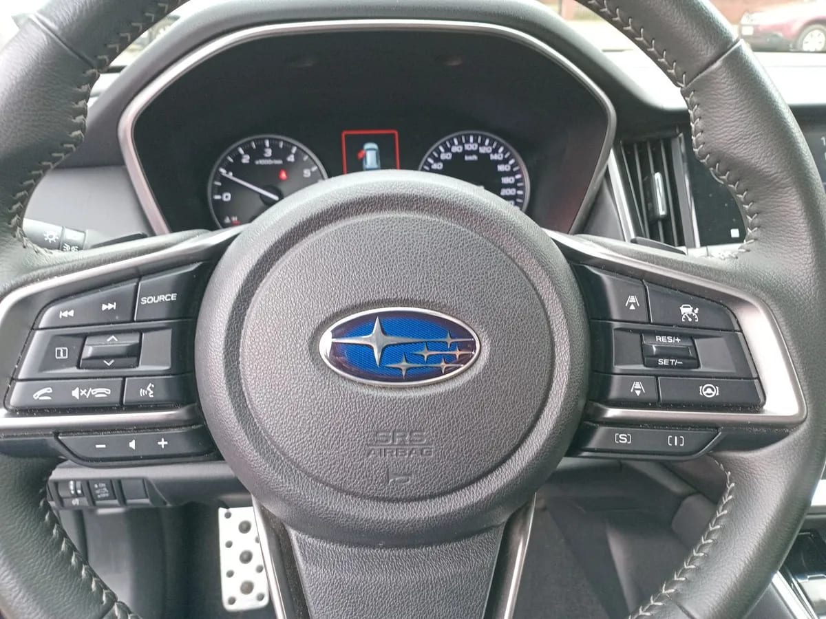Subaru Outback 2.5i Dynamic Awd Cvt At 5p año 2023
