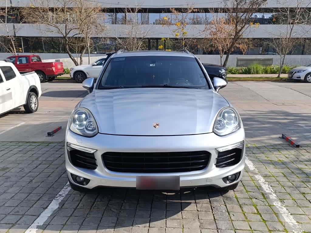 Porsche Cayenne V6 E2 año 2016