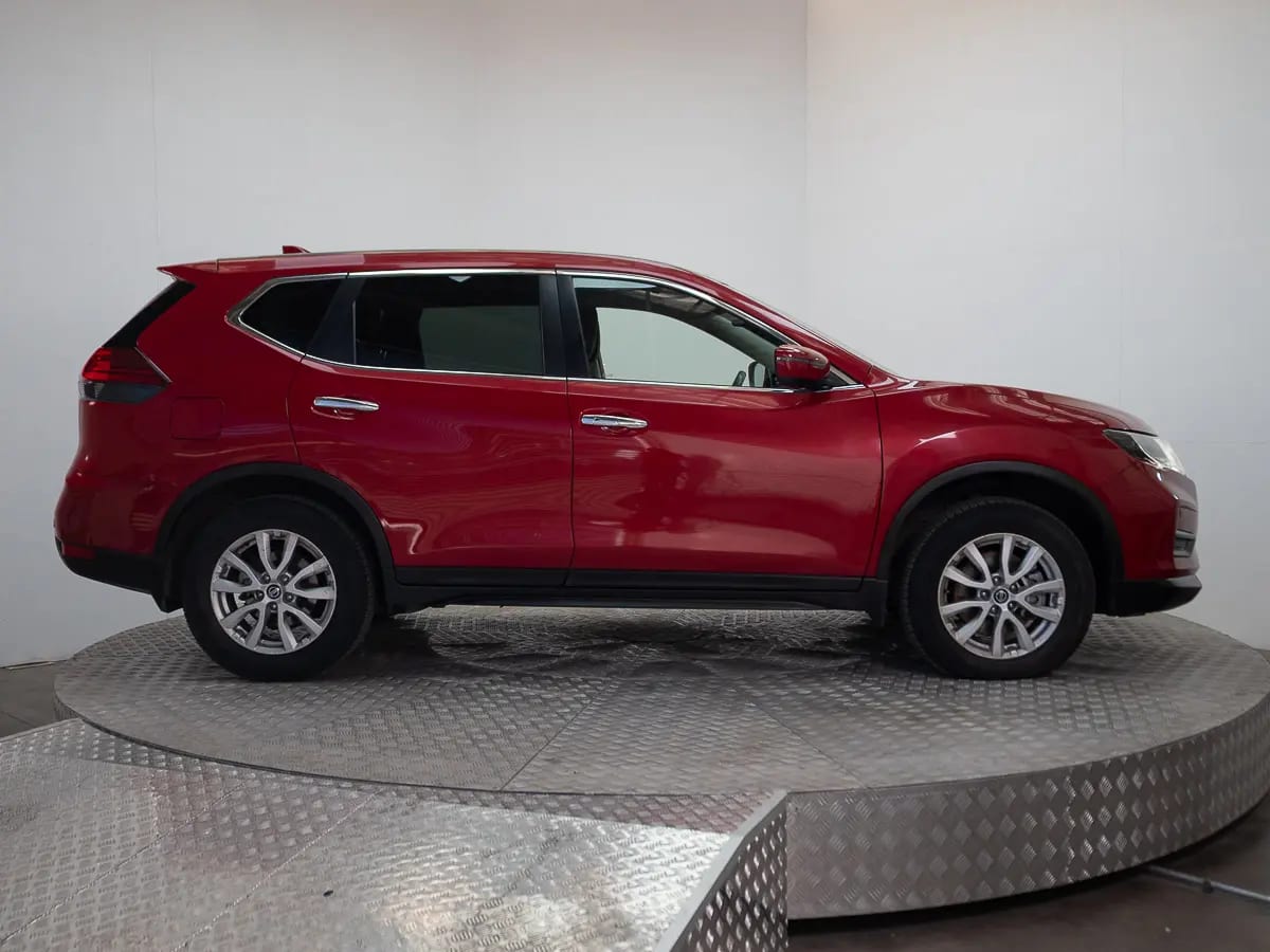 Nissan X-Trail X-Trail 2.5 Sense 4x2 3row Cvt At 5p año 2023