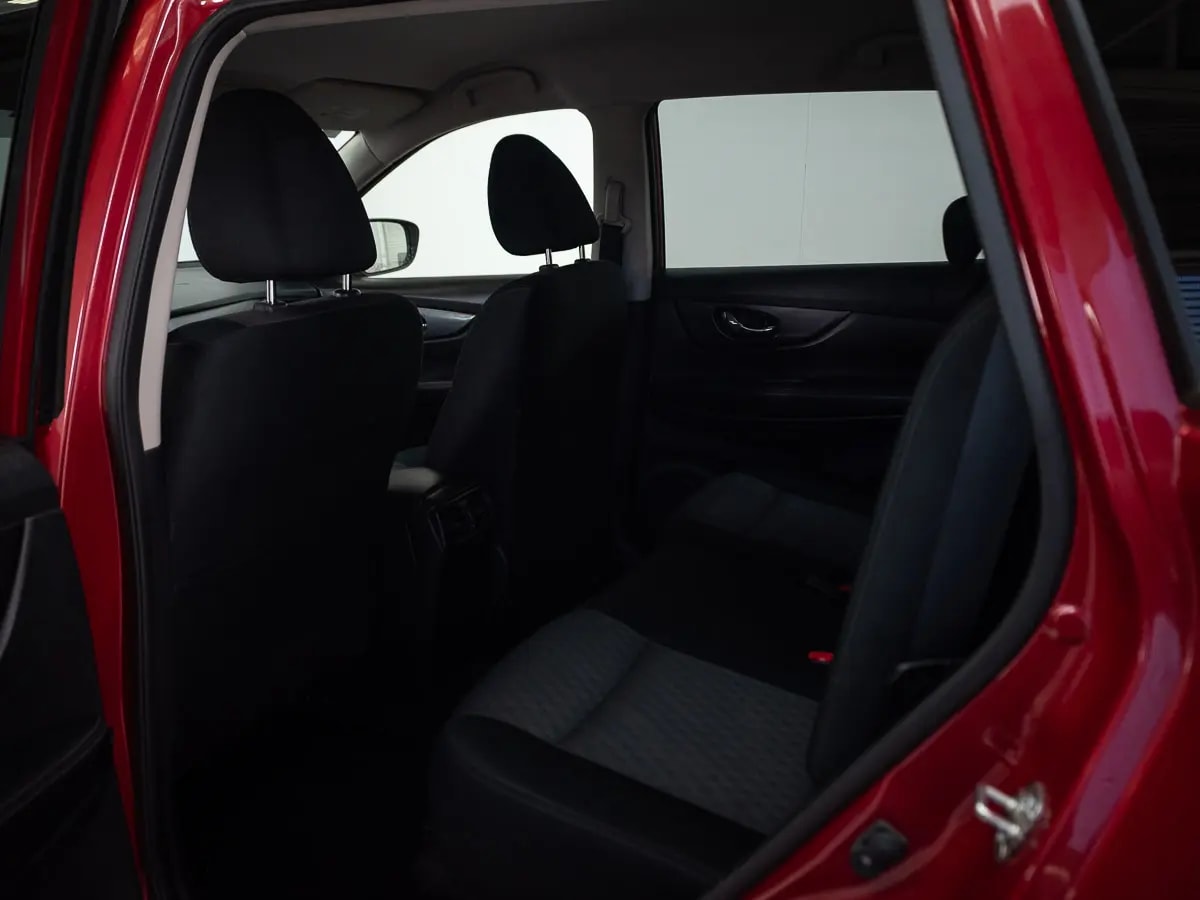 Nissan X-Trail X-Trail 2.5 Sense 4x2 3row Cvt At 5p año 2023