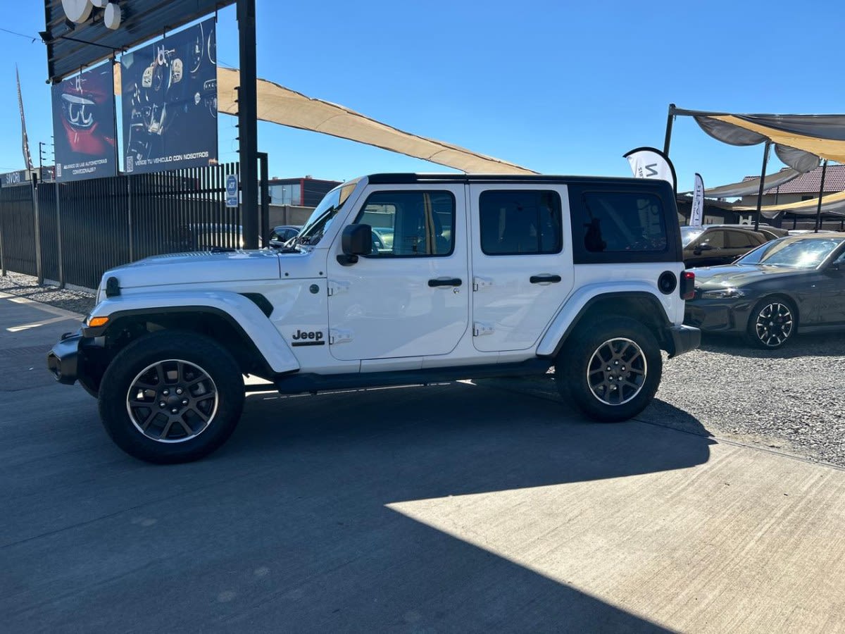 Jeep Wrangler Sahara Unlimited 2.0 año 2021
