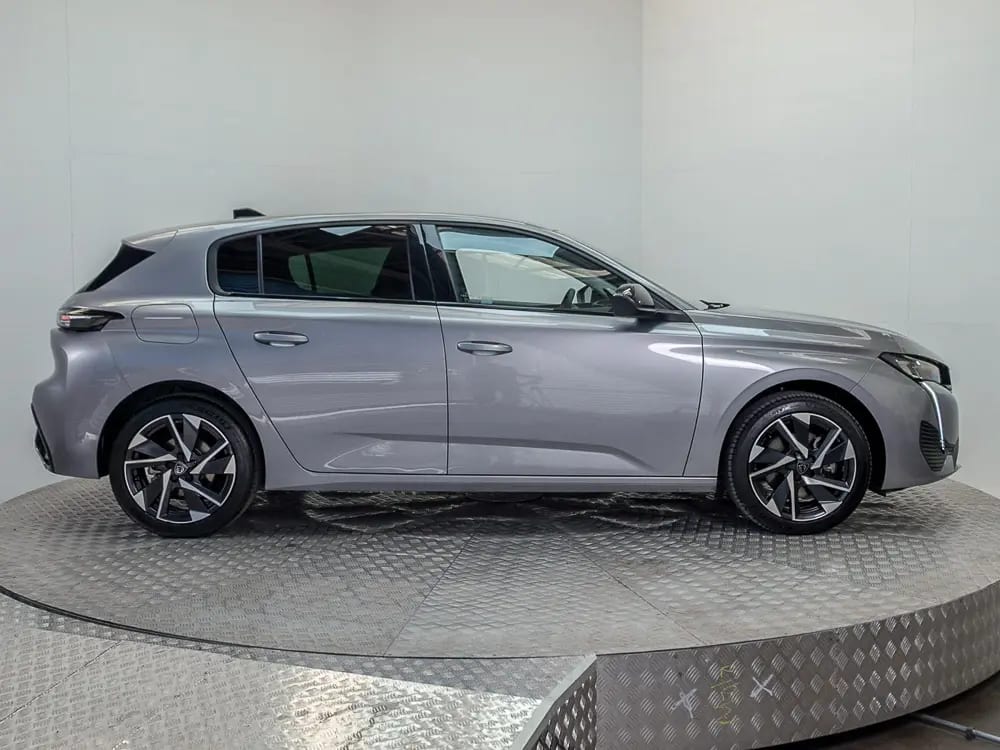 Peugeot 308 308 1.5 Allure Pack Bluehdi 130 At Diesel año 2025