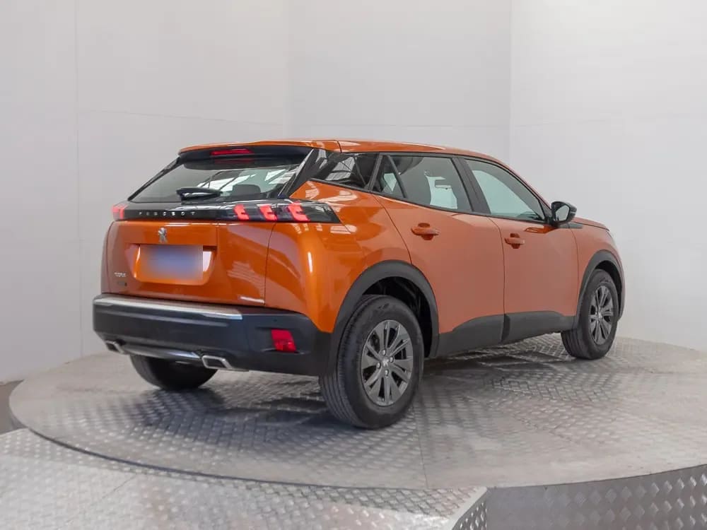 Peugeot 2008 1.2 Active Pack Puretech 130 Mt año 2024