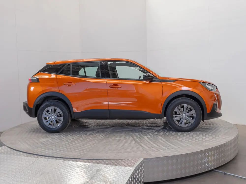 Peugeot 2008 1.2 Active Pack Puretech 130 Mt año 2024
