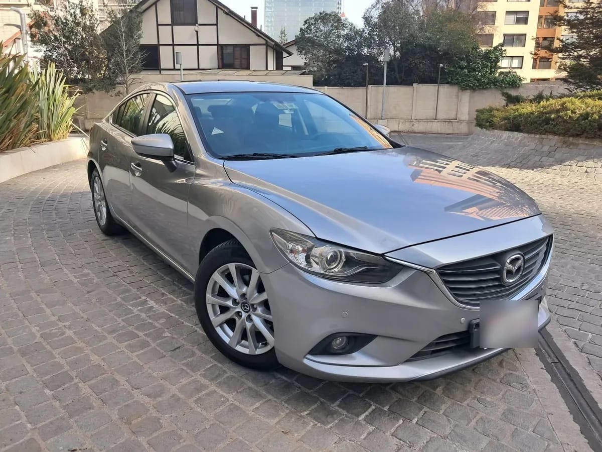 Mazda Mazda6 2.0 At año 2013