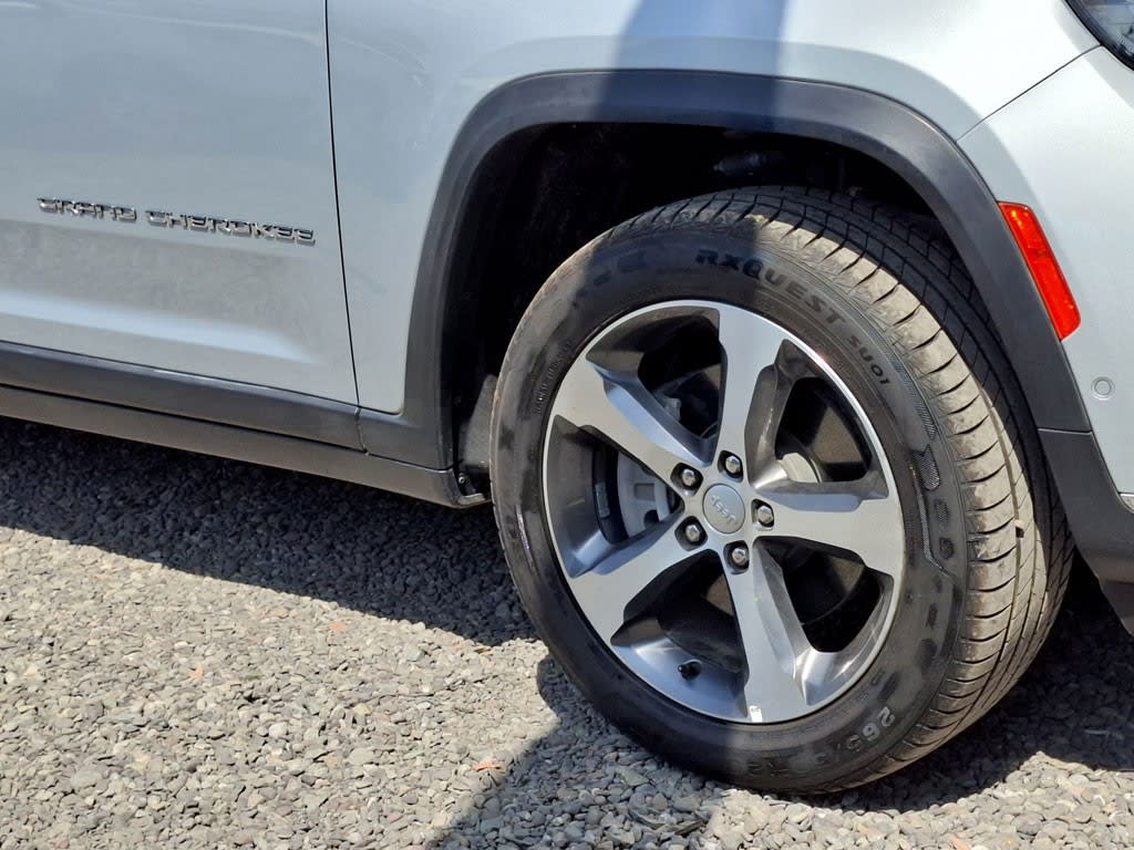Jeep Grand Cherokee Limited año 2023