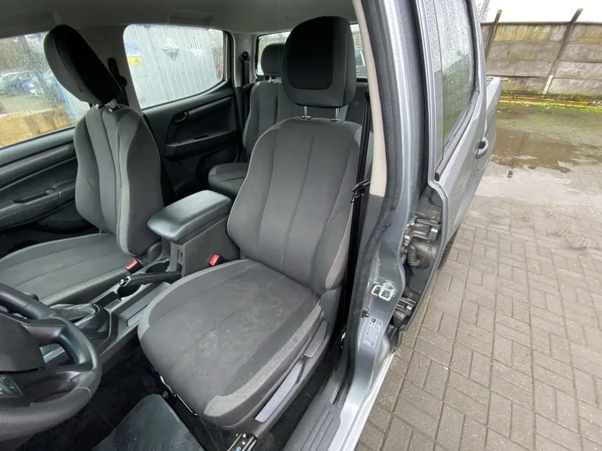 Chevrolet Colorado 2.8 Wt Diesel 4wd At 4p año 2025