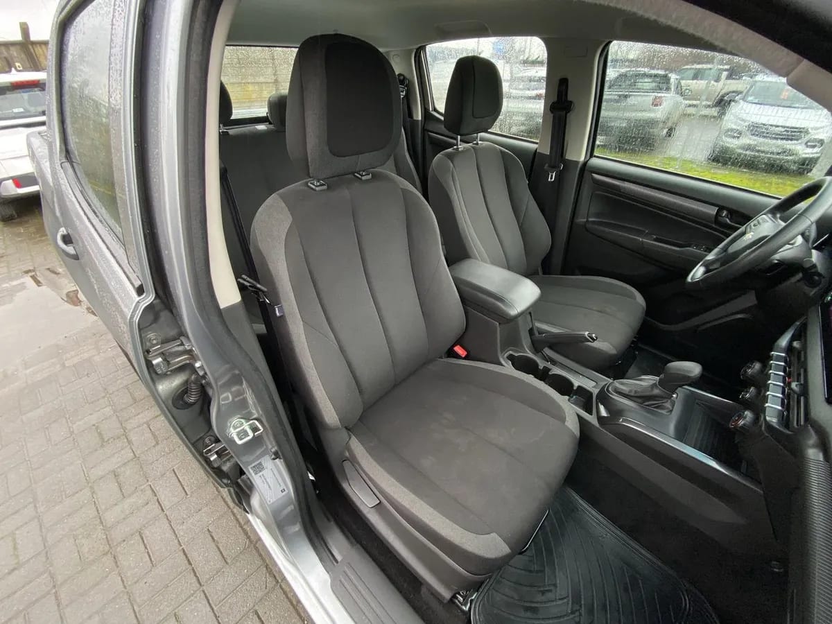 Chevrolet Colorado 2.8 Wt Diesel 4wd At 4p año 2025