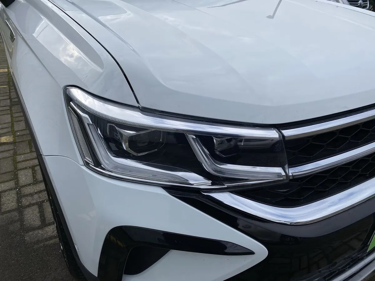 Volkswagen Taos 1.4 Tsi Highline 4x2 At 5p año 2024