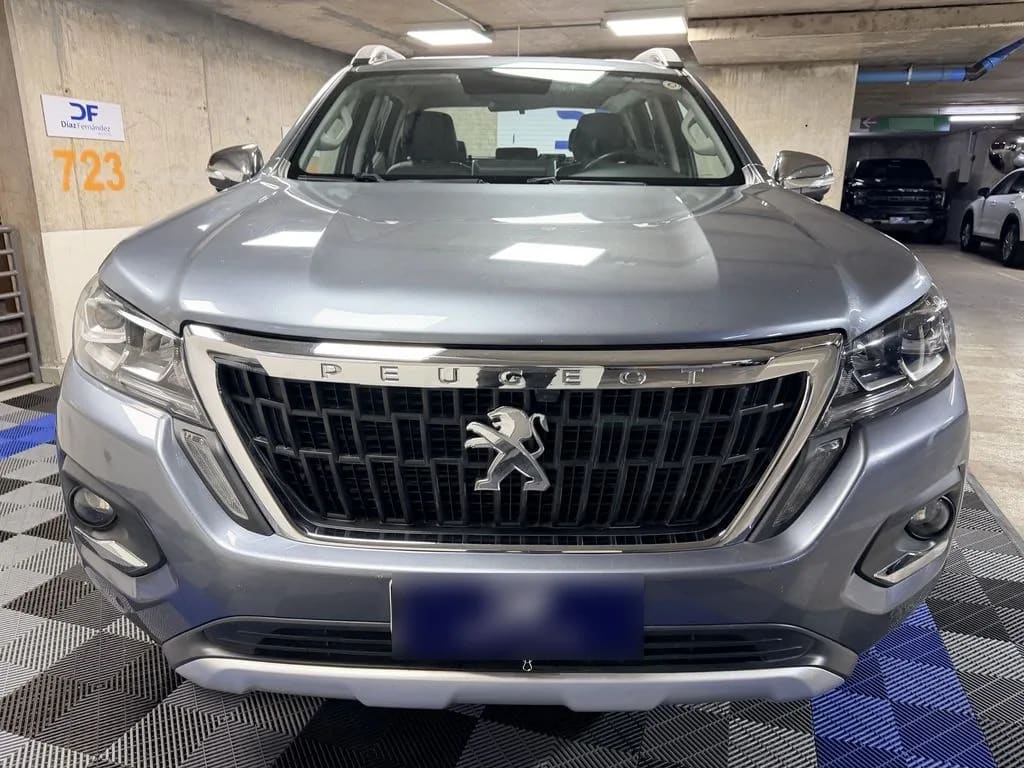 Peugeot Landtrek Action4 4x4 año 2023