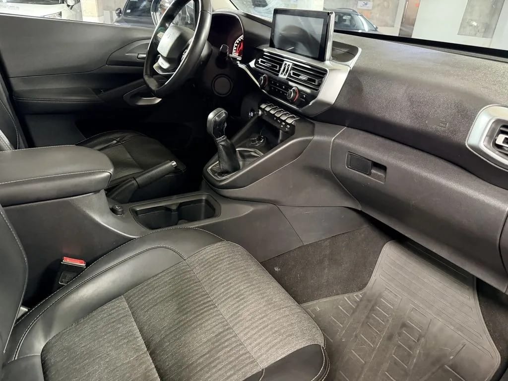 Peugeot Landtrek Action4 4x4 año 2023