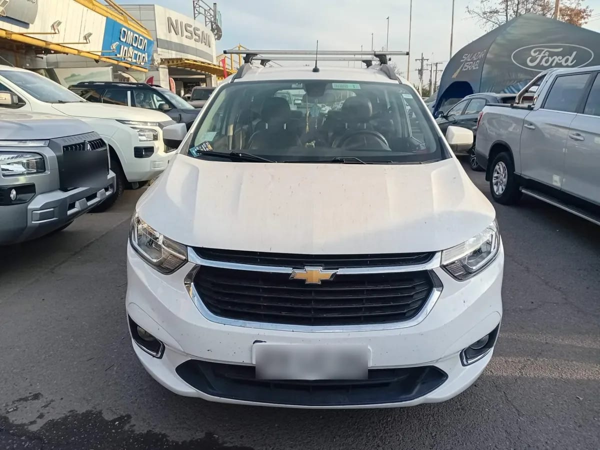 Chevrolet Spin 1.8 Premier 4x2 Mt 5p año 2022