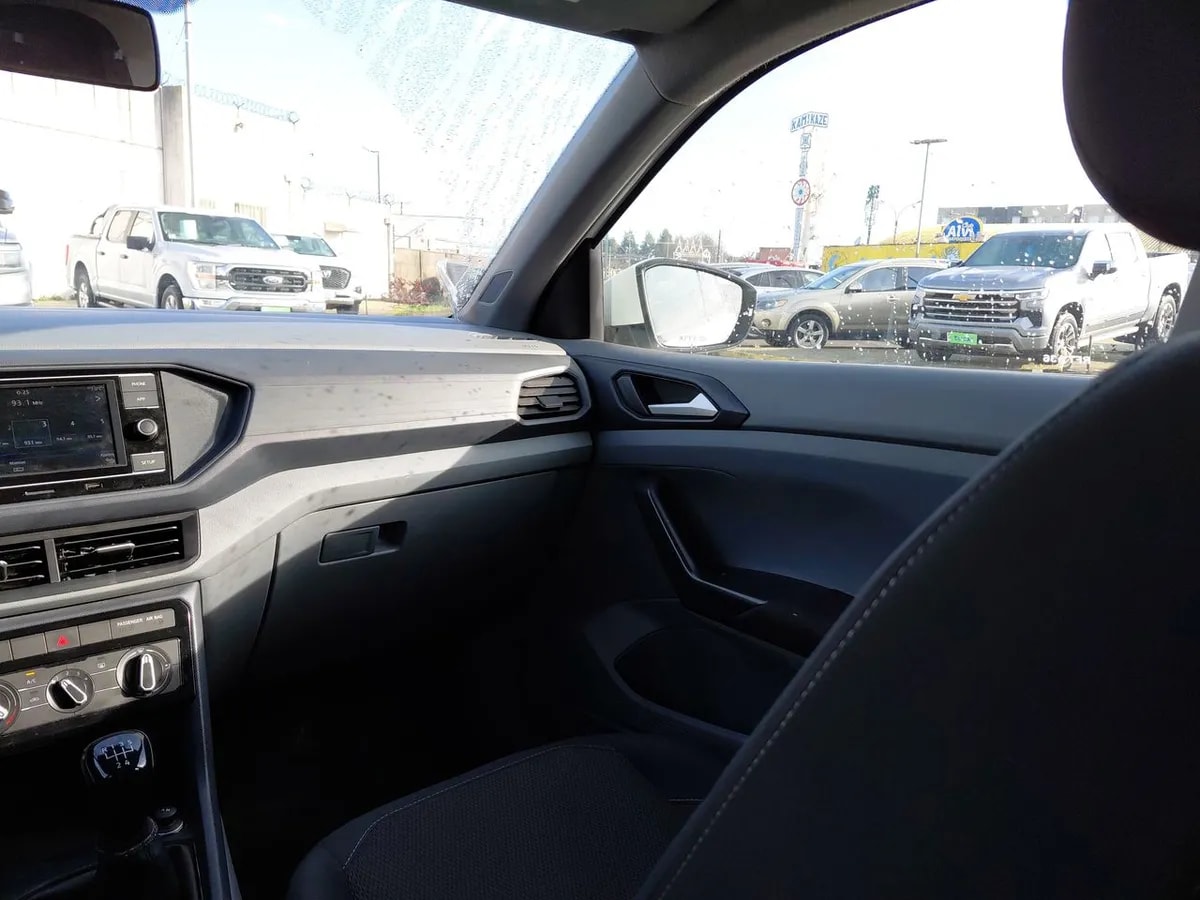 Volkswagen T-Cross 1.6 Msi Trendline 4x2 Mt5 5p año 2021