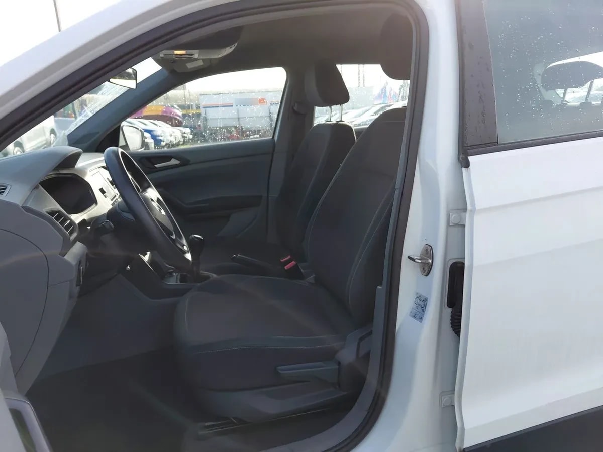 Volkswagen T-Cross 1.6 Msi Trendline 4x2 Mt5 5p año 2021