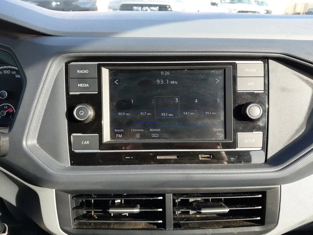 Volkswagen T-Cross 1.6 Msi Trendline 4x2 Mt5 5p año 2021