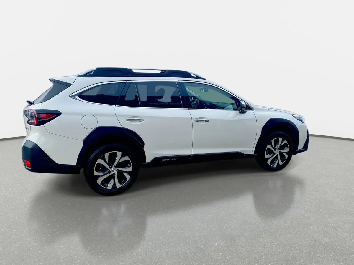 Subaru Outback 2.5i Touring Awd Cvt At 5p año 2022
