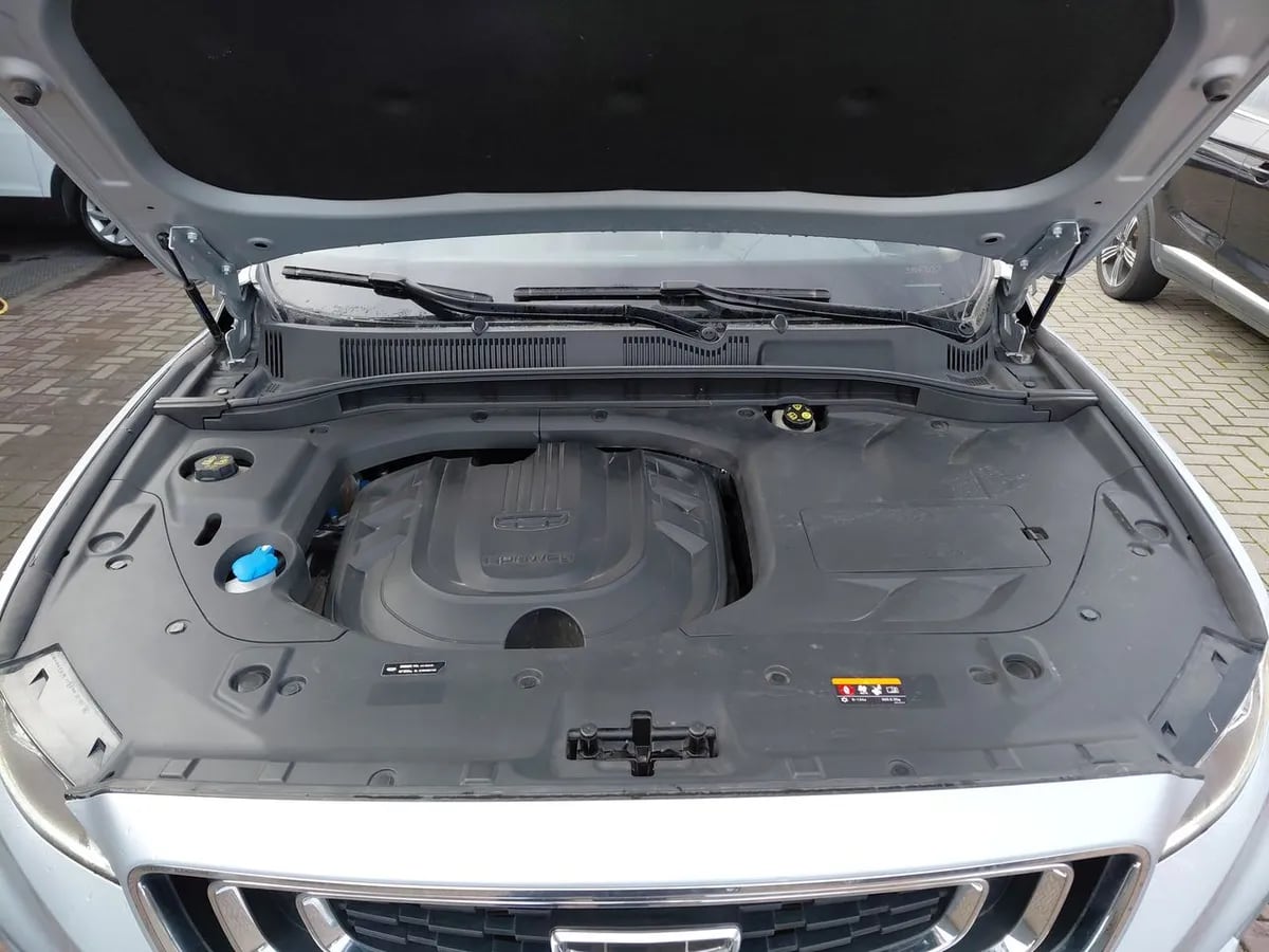 Geely Azkarra 1.5t Comfort 4x2 6at 5p año 2022