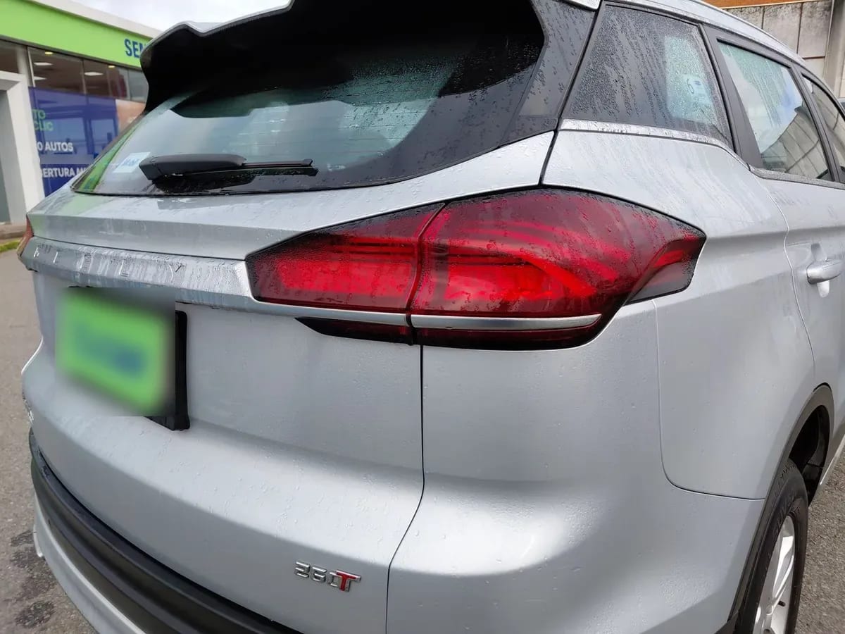 Geely Azkarra 1.5t Comfort 4x2 6at 5p año 2022