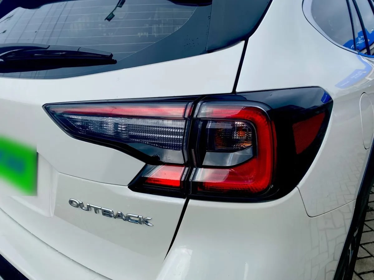 Subaru Outback 2.5i Touring Awd Cvt At 5p año 2022