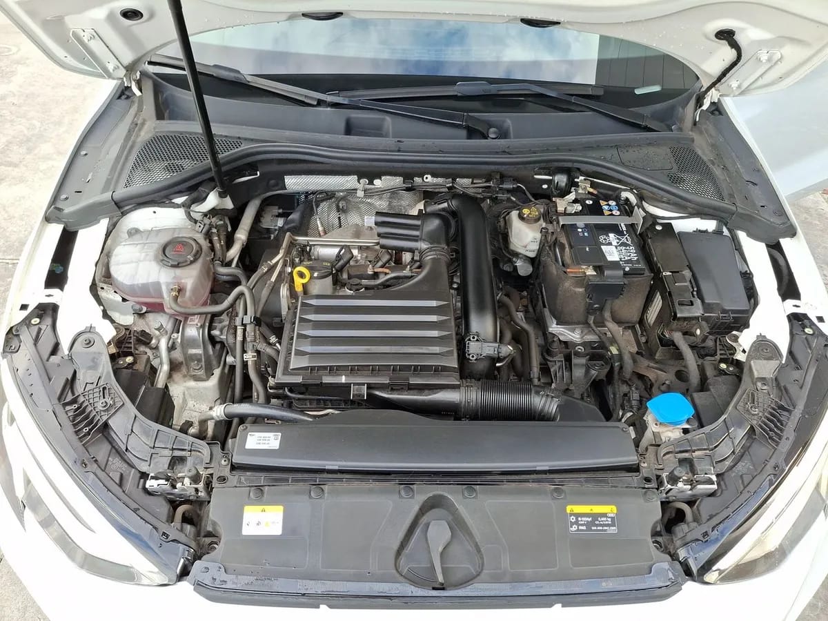 Audi A3 1.4 Tfsi 35 Sport 4x2 Sdn At 4p año 2024