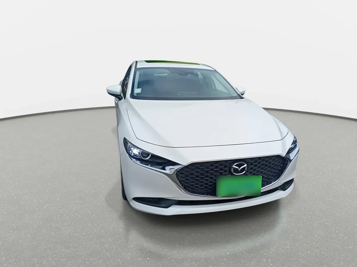 Mazda 3 2.0 V 4x2 Sdn 6at 4p año 2023