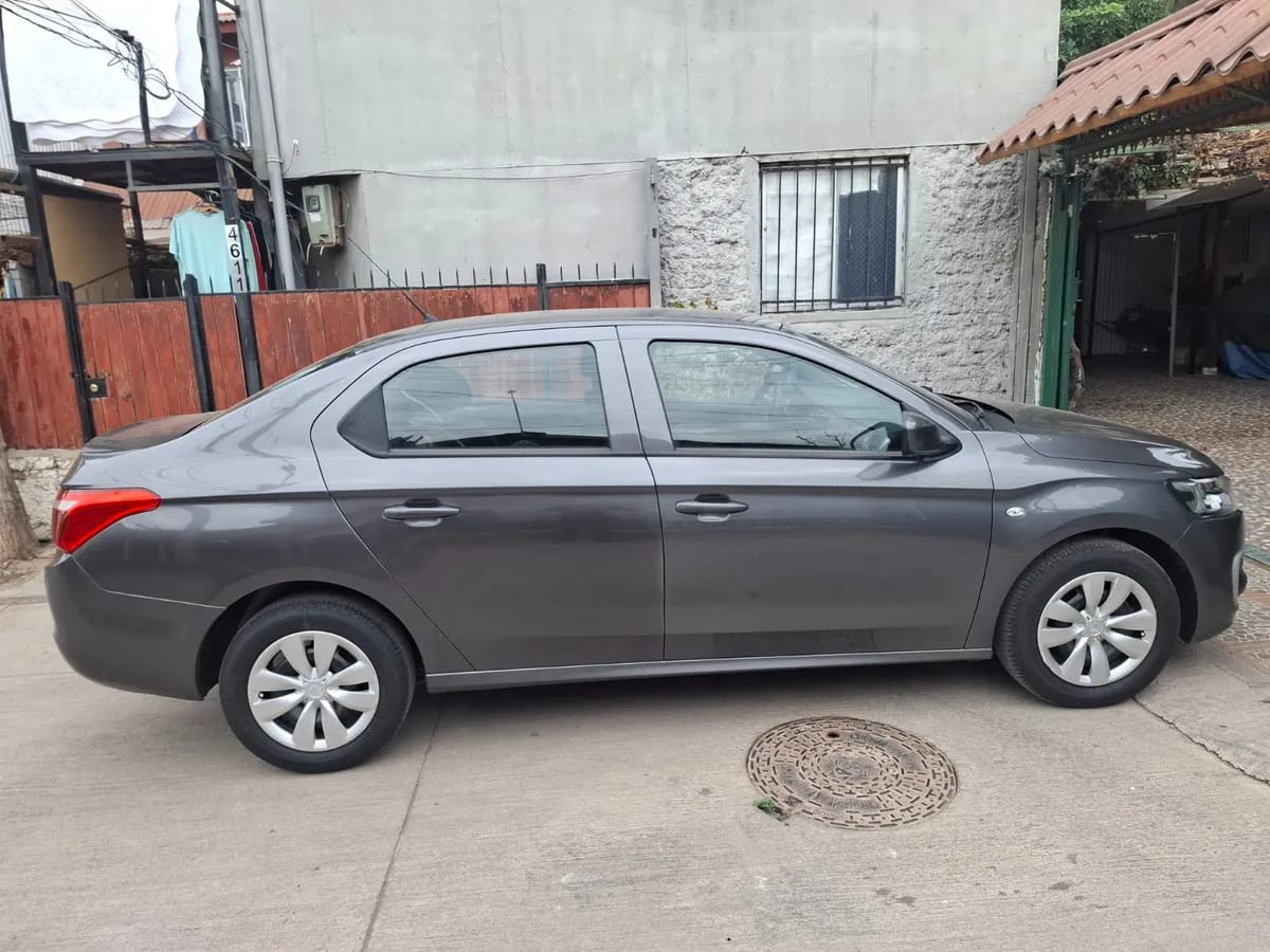 CITROEN C-ELYSEE 1.2 Puretech 82 Bvm Feel Mt año 2019