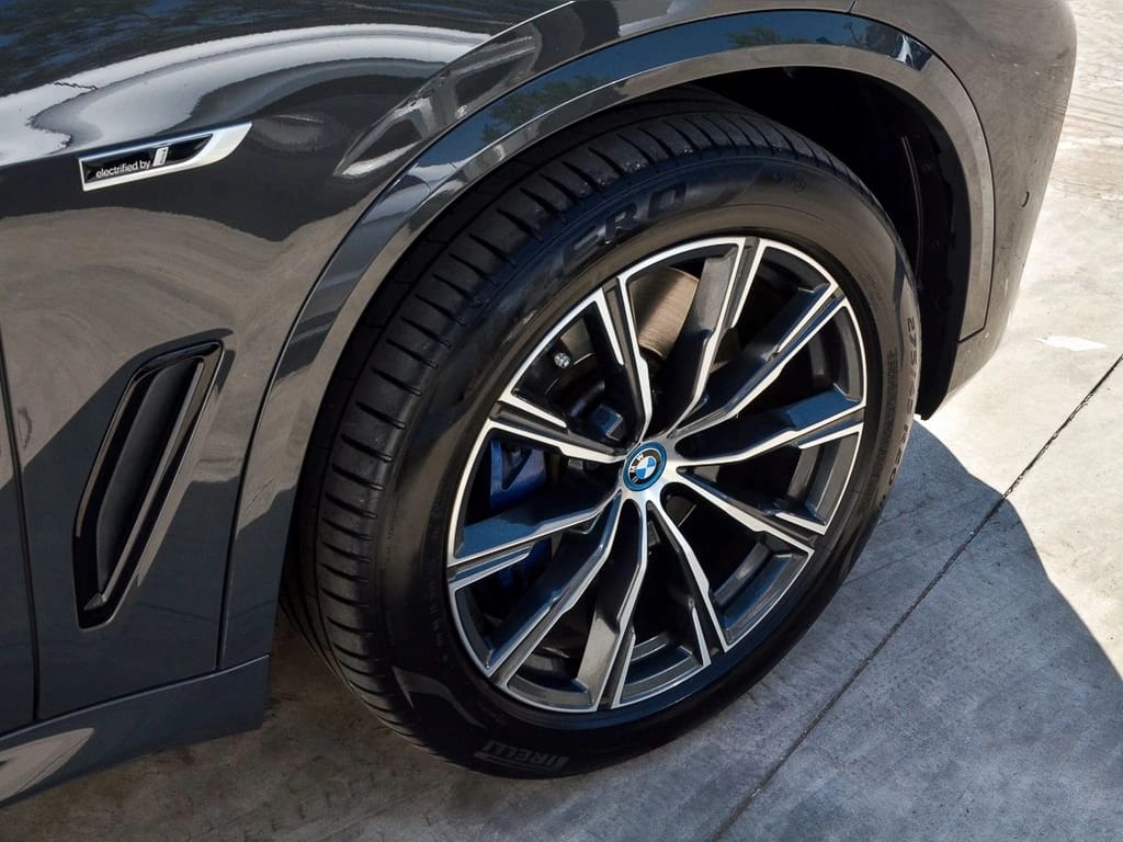 BMW X5 Xdrive 45e 4x4 año 2023