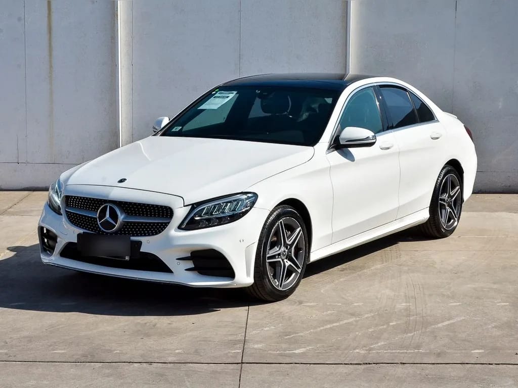 Mercedes-Benz C 300 2.0 T año 2021