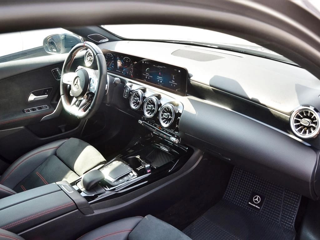 Mercedes-Benz A 35 Amg 2.0 Turbo año 2023
