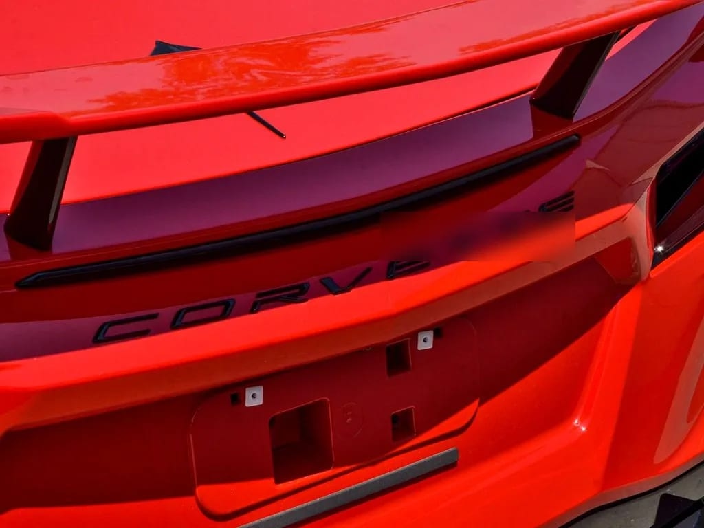 Chevrolet Corvette Stingray C8 V8 6.2 L año 2026