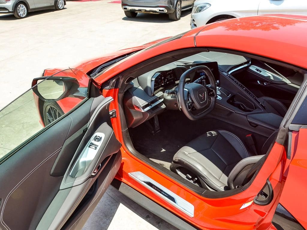 Chevrolet Corvette Stingray C8 V8 6.2 L año 2026