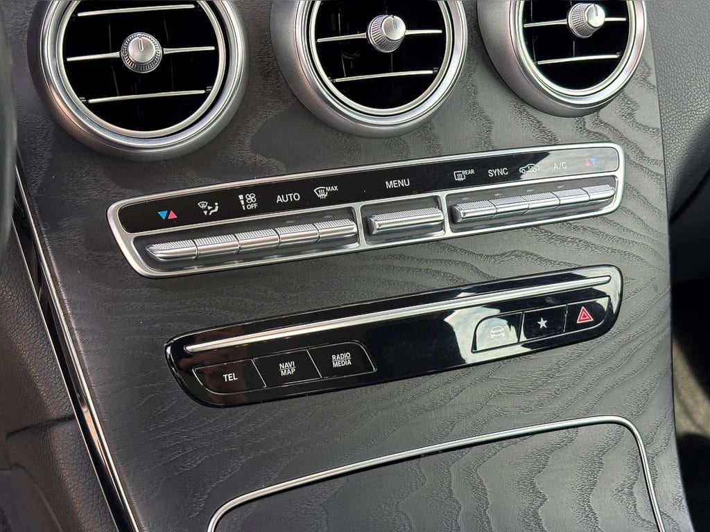 Mercedes-Benz Glc 200 2.0 T Aut año 2022