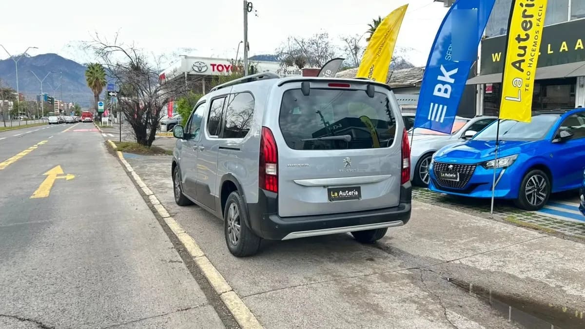 Peugeot Rifter Puretech 130 1.2 Aut año 2022