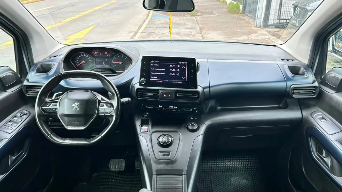 Peugeot Rifter Puretech 130 1.2 Aut año 2022