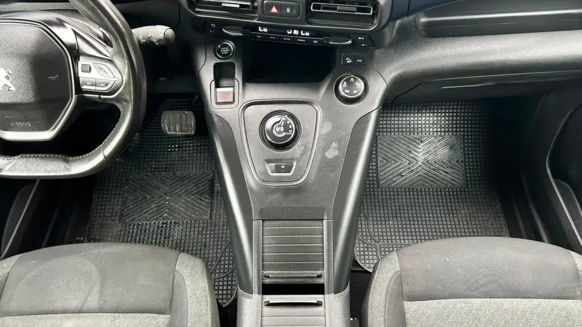 Peugeot Rifter Puretech 130 1.2 Aut año 2022
