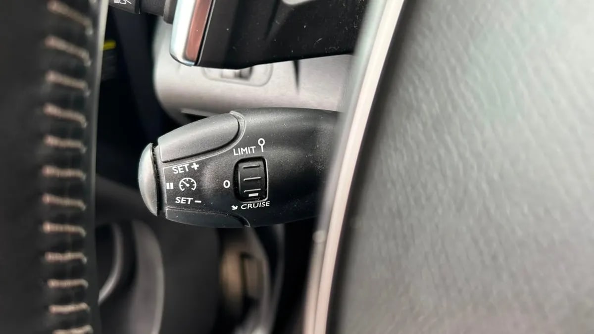 Peugeot Rifter Puretech 130 1.2 Aut año 2022
