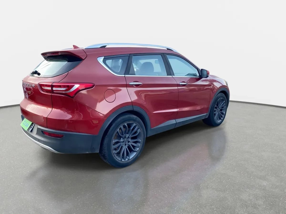 Jetour X70 1.5t Glx 4x2 At 5p año 2023
