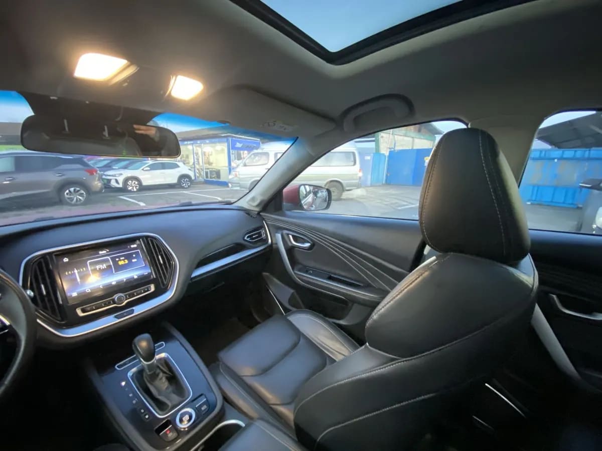 Jetour X70 1.5t Glx 4x2 At 5p año 2023