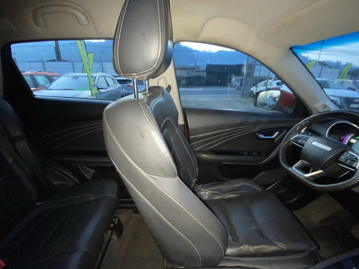 Jetour X70 1.5t Glx 4x2 At 5p año 2023